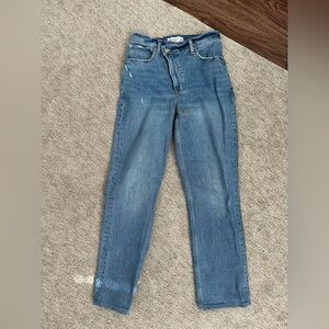 Abercrombie and Fitch Curve Love The ‘90s Straight Ultra High Rise Jeans